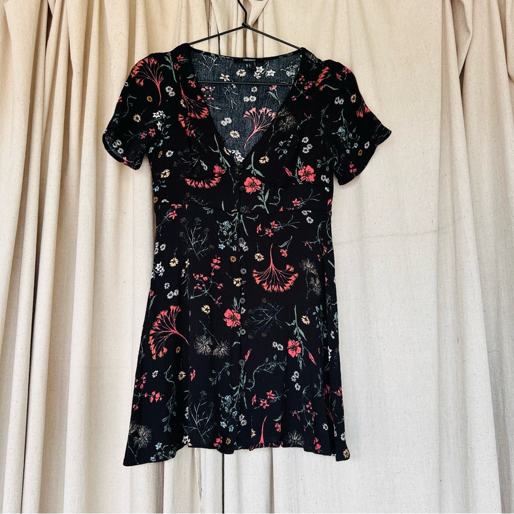 Forever 21 Black Floral Dress